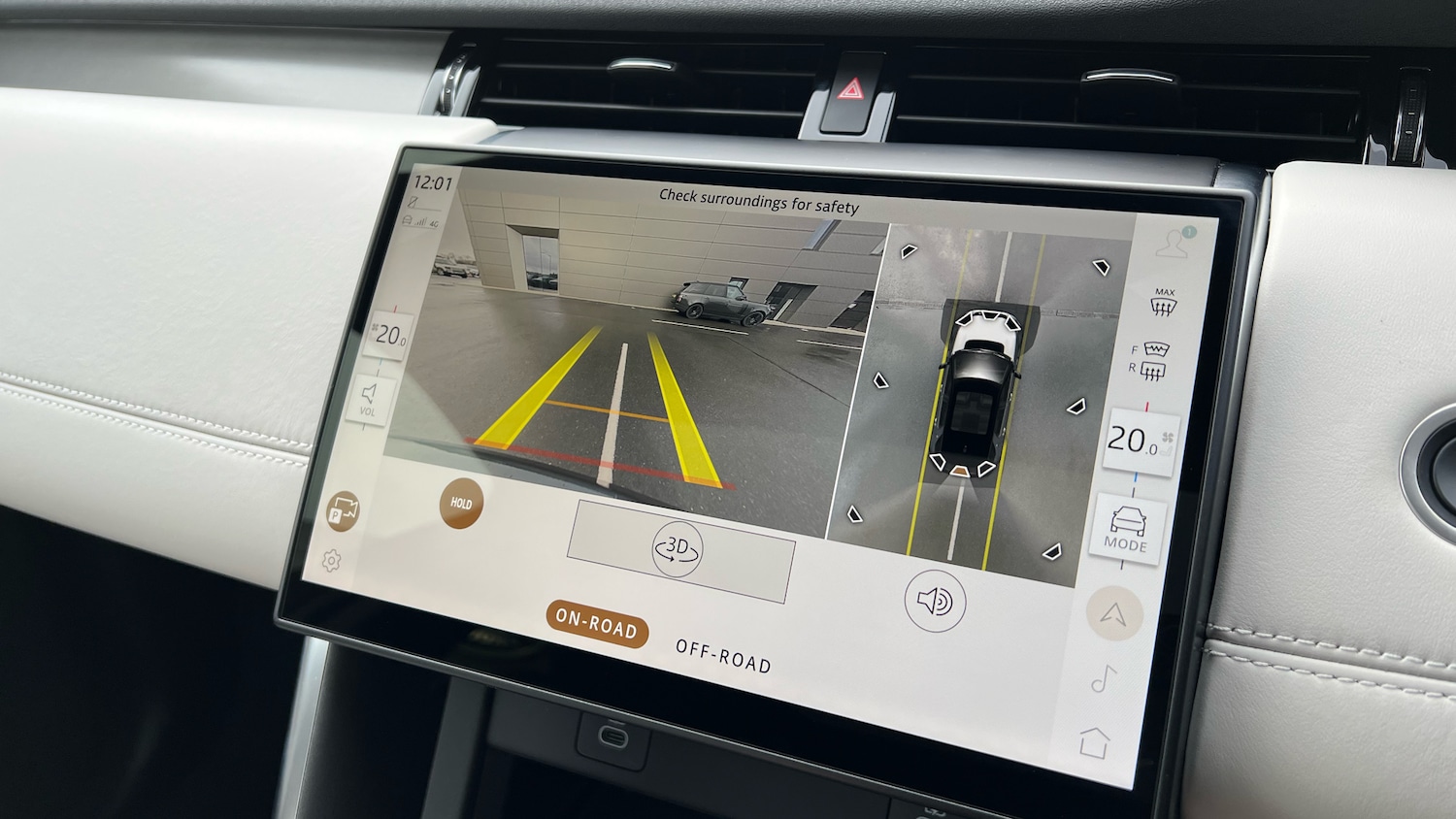 Used Land Rover Discovery Sport 2025 for sale - 77848768: Photo 12