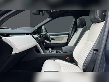 Used Land Rover Discovery Sport 2025 for sale - 77848768: Photo