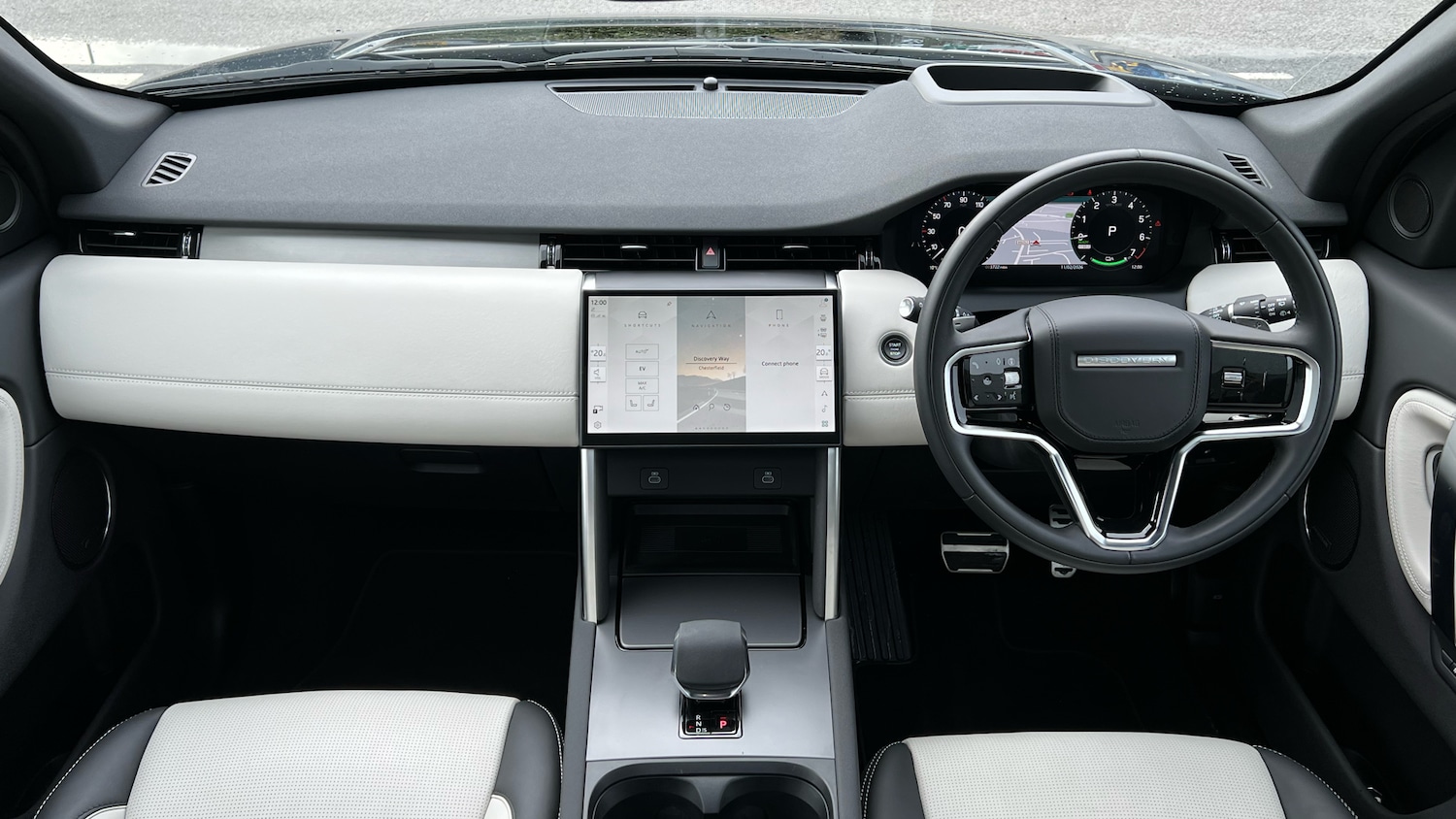 Used Land Rover Discovery Sport 2025 for sale - 77848768: Photo 9