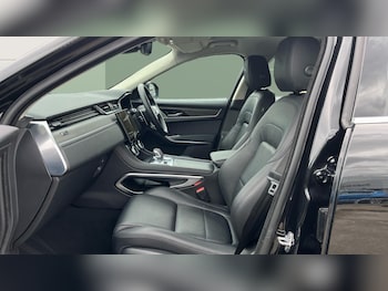 Used Jaguar F-Pace 2021 for sale - 75420701: Photo