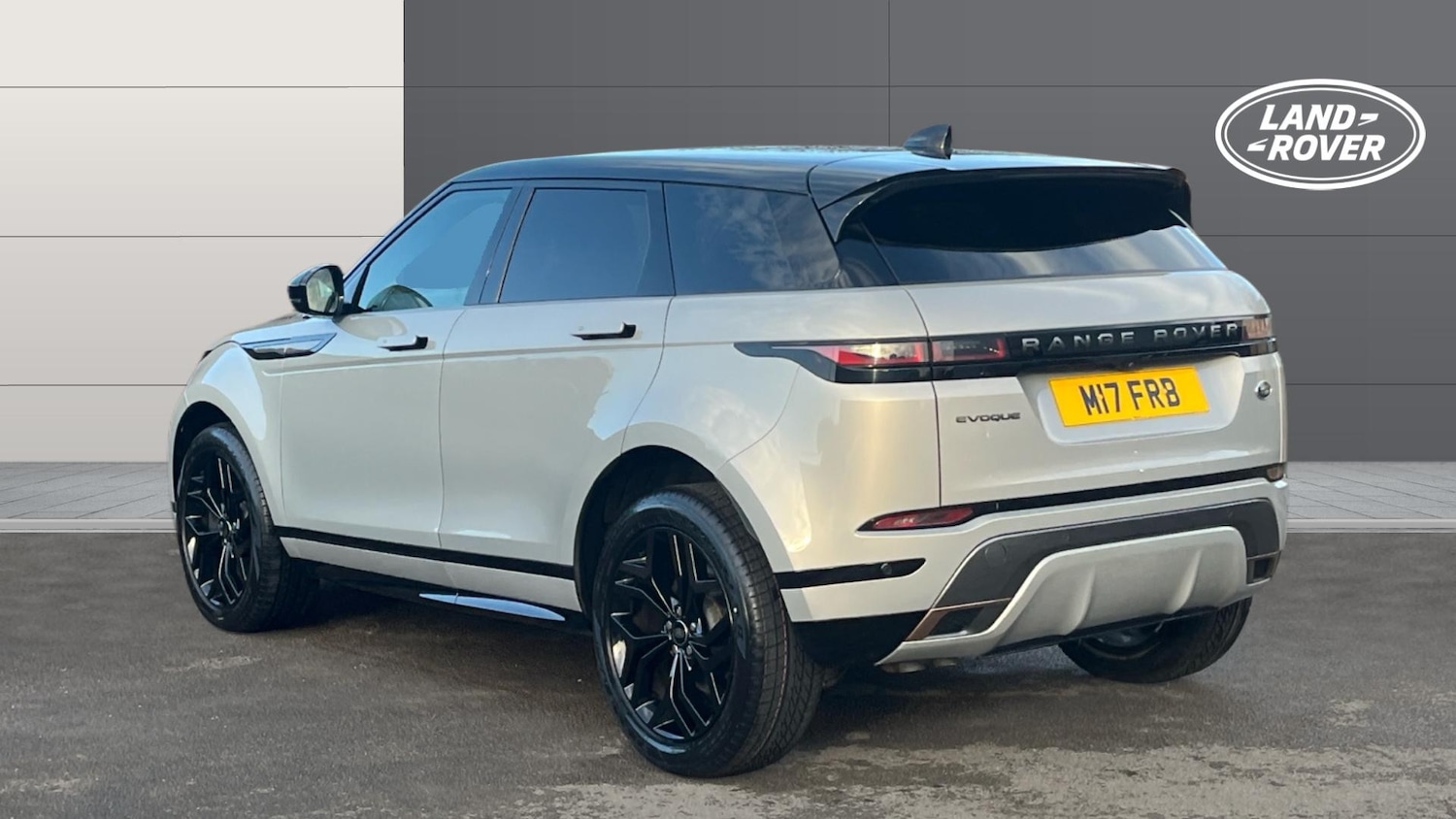 Used Land Rover Range Rover Evoque 2022 for sale - 76862272: Photo 2
