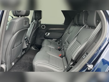 Used Land Rover Discovery 2023 for sale - 77813322: Photo