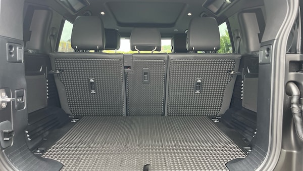 Used Land Rover Defender 2025 for sale - 75334946: Photo 10
