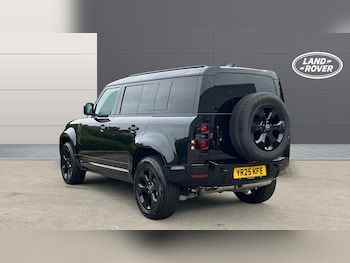 Used Land Rover Defender 2025 for sale - 75334946: Photo