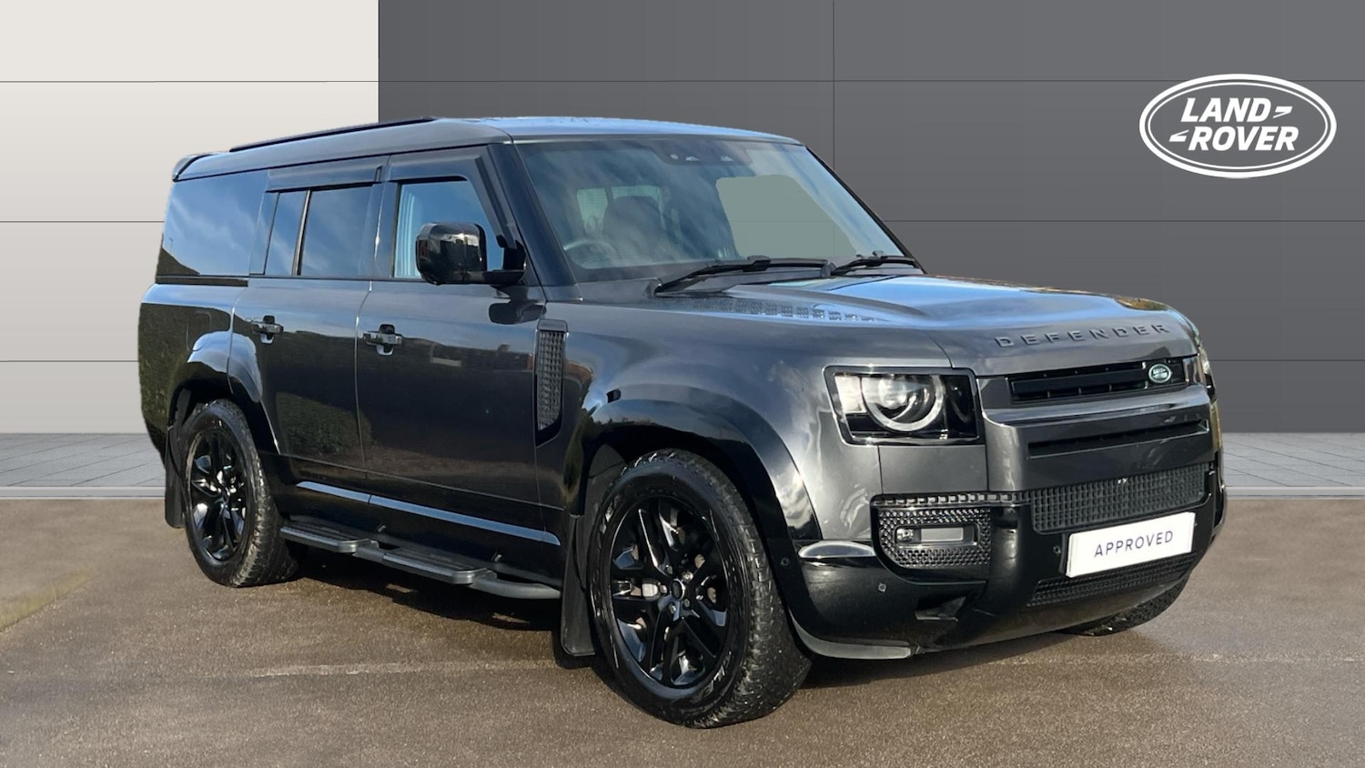 Used Land Rover Defender 2024 for sale - 76477756: Photo 1