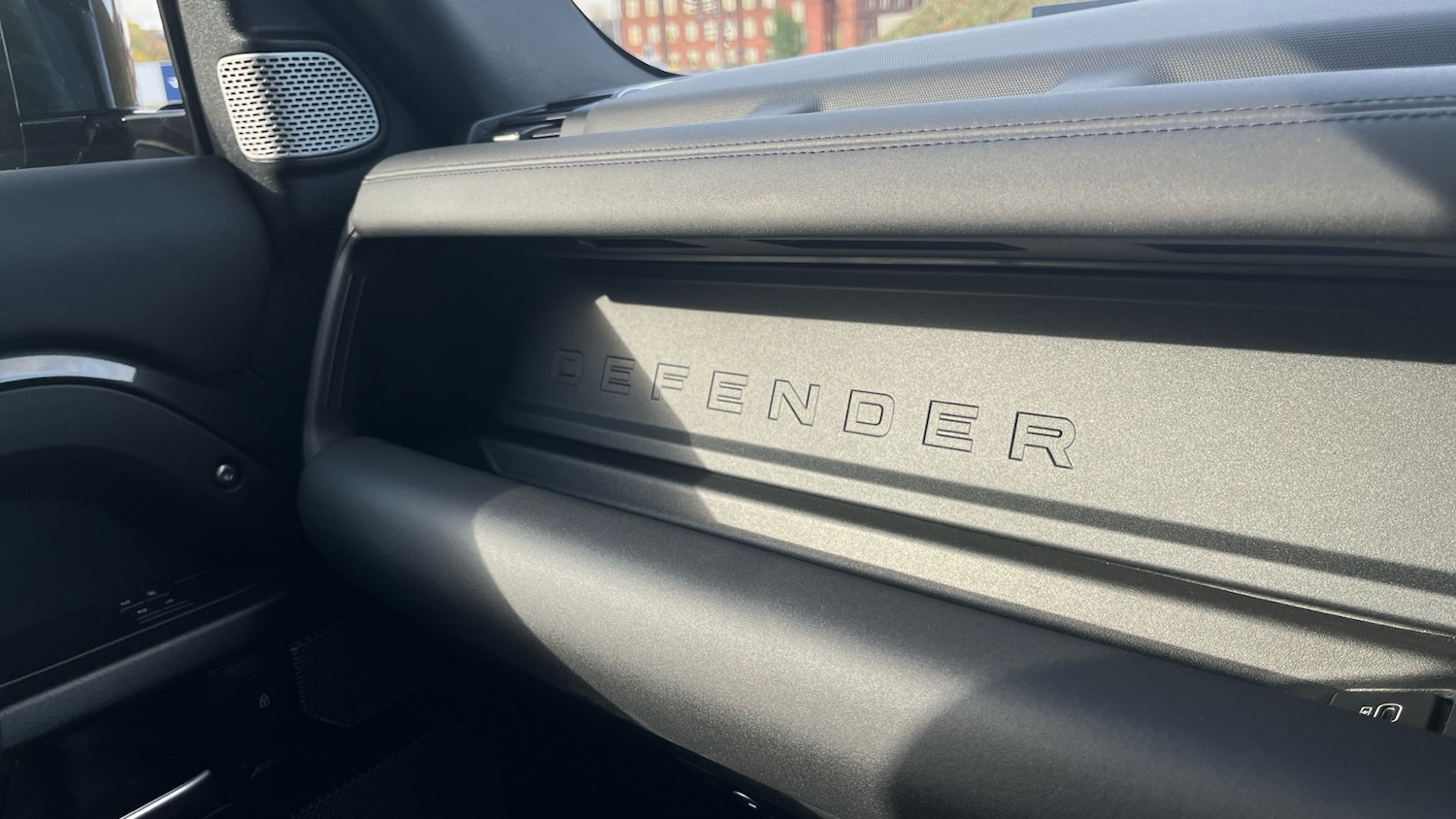 Used Land Rover Defender 2024 for sale - 76477756: Photo 22