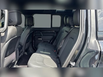 Used Land Rover Defender 2025 for sale - 78657058: Photo