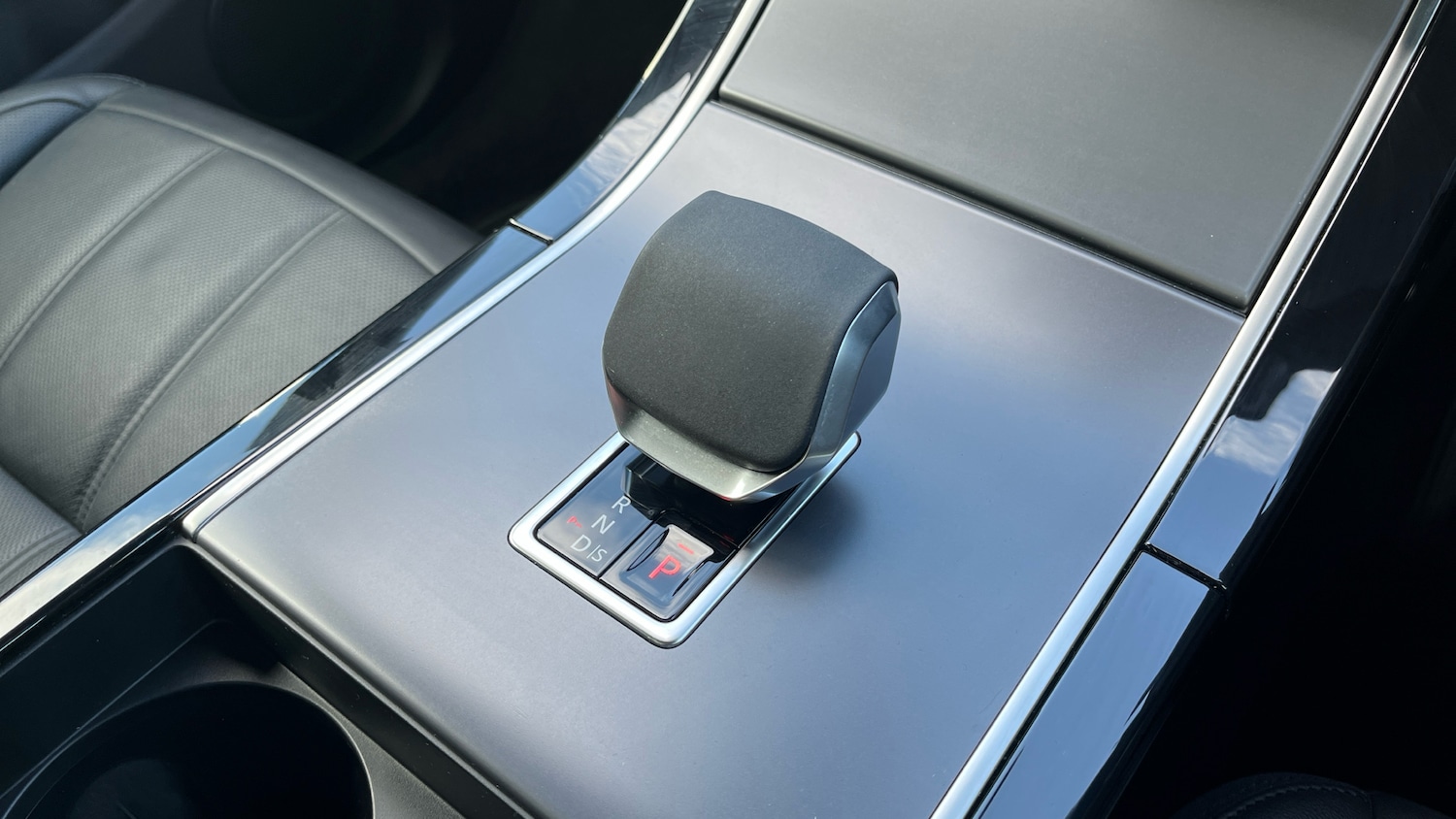 Used Land Rover Range Rover Evoque 2025 for sale - 76243078: Photo 13