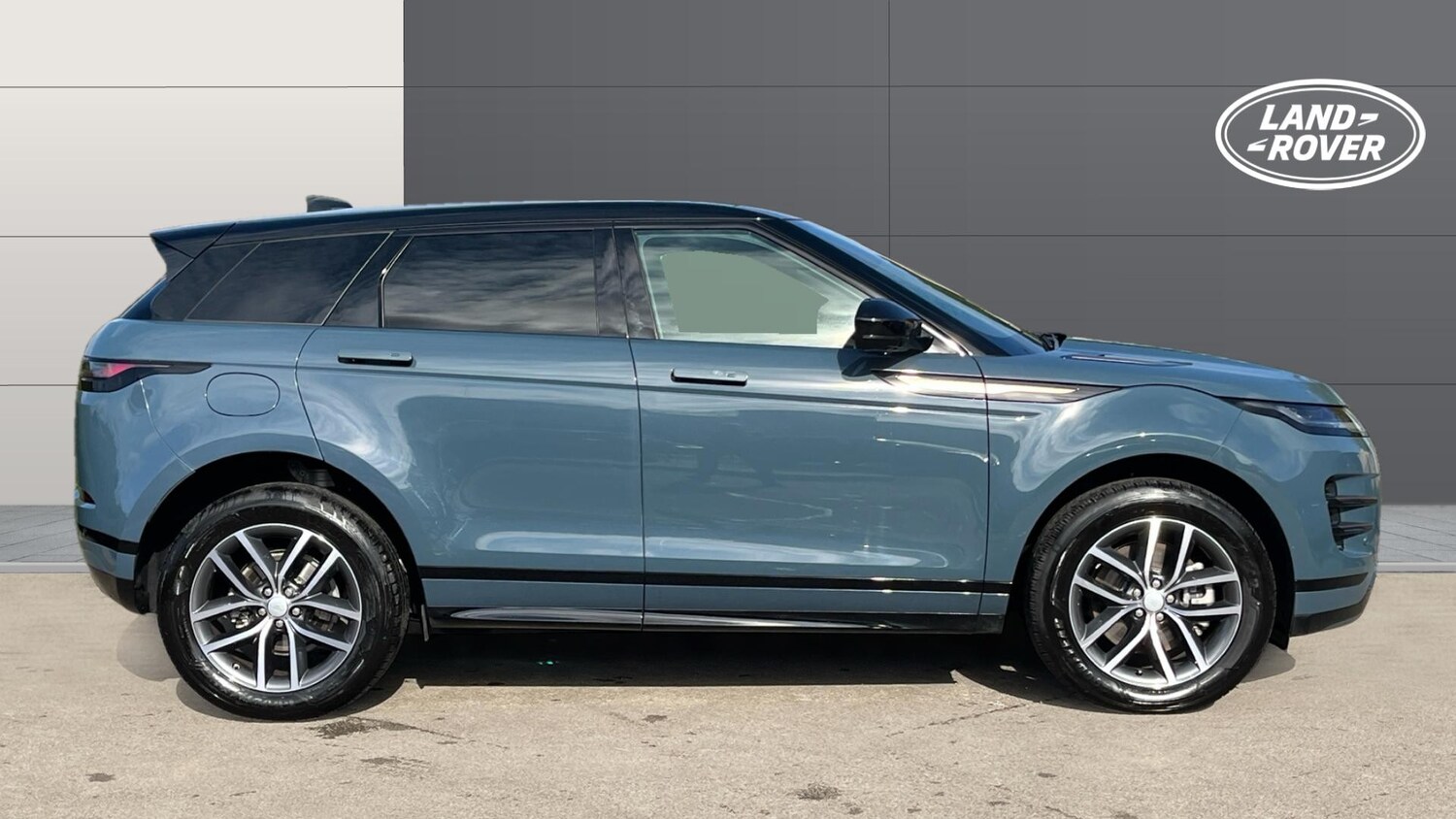 Used Land Rover Range Rover Evoque 2025 for sale - 76243078: Photo 5