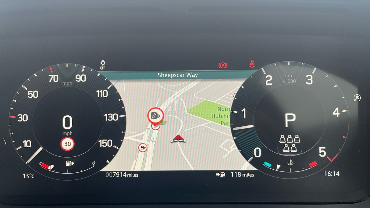 Used Land Rover Discovery 2025 for sale - 76265900: Photo 16