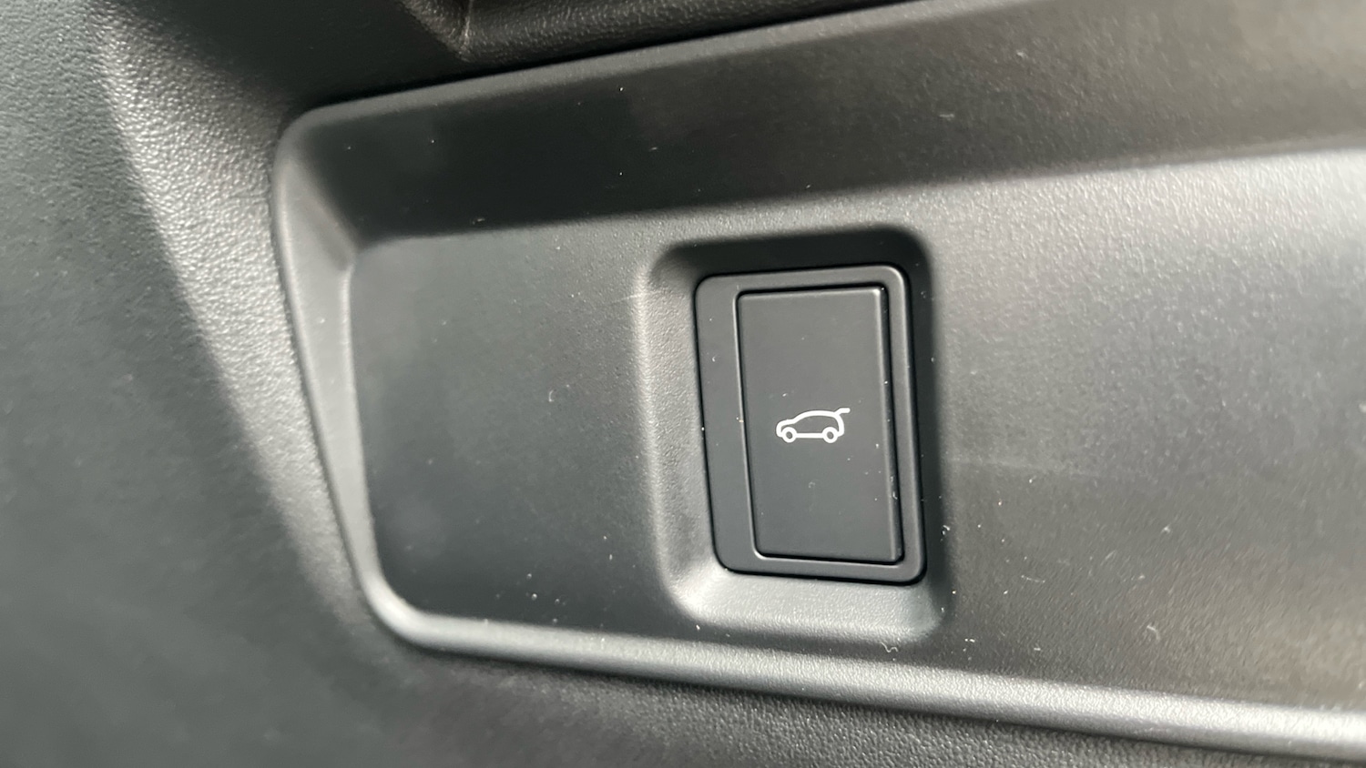 Used Land Rover Discovery Sport 2025 for sale - 77377953: Photo 30