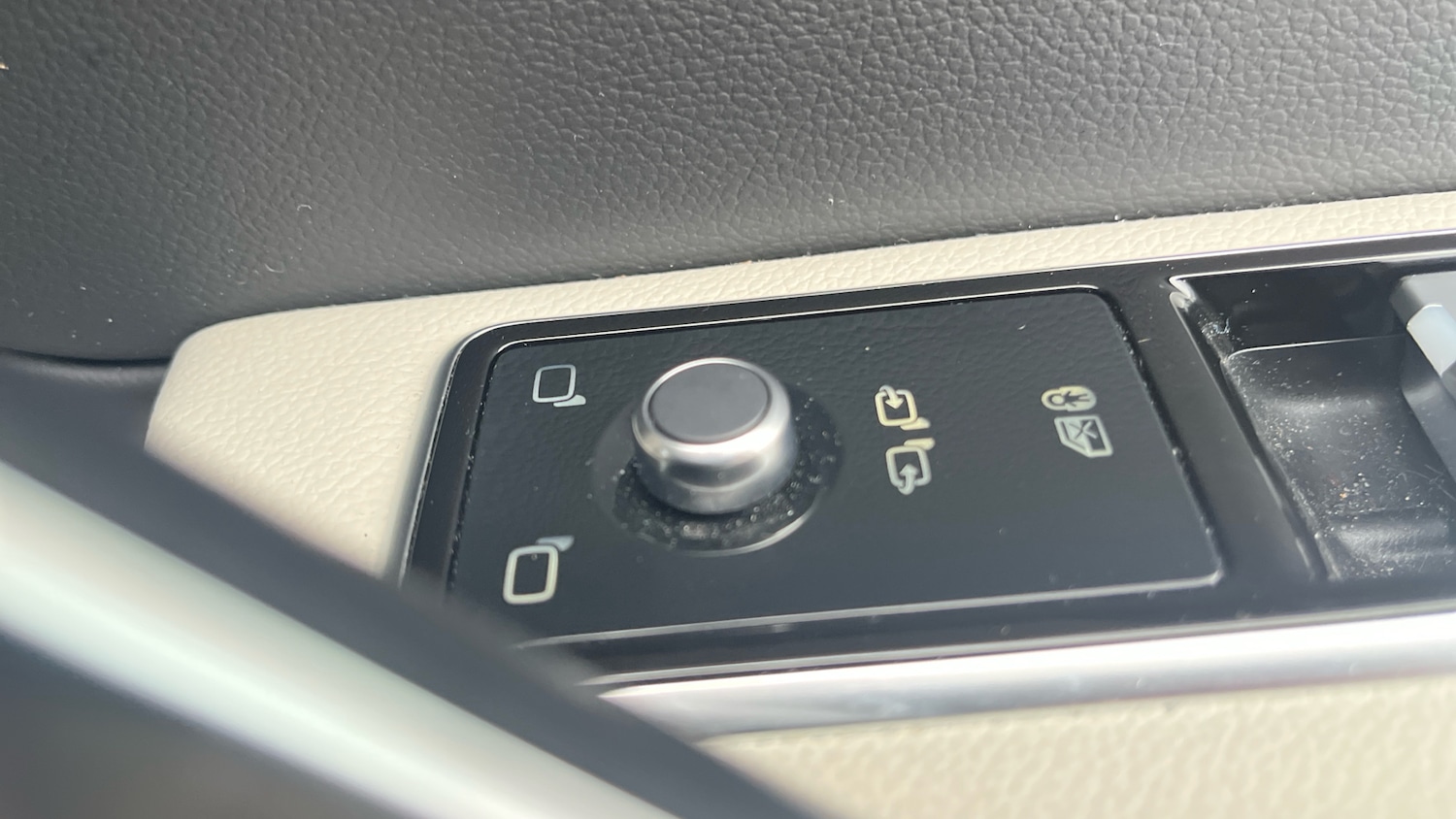 Used Jaguar F-Pace 2022 for sale - 77459648: Photo 28