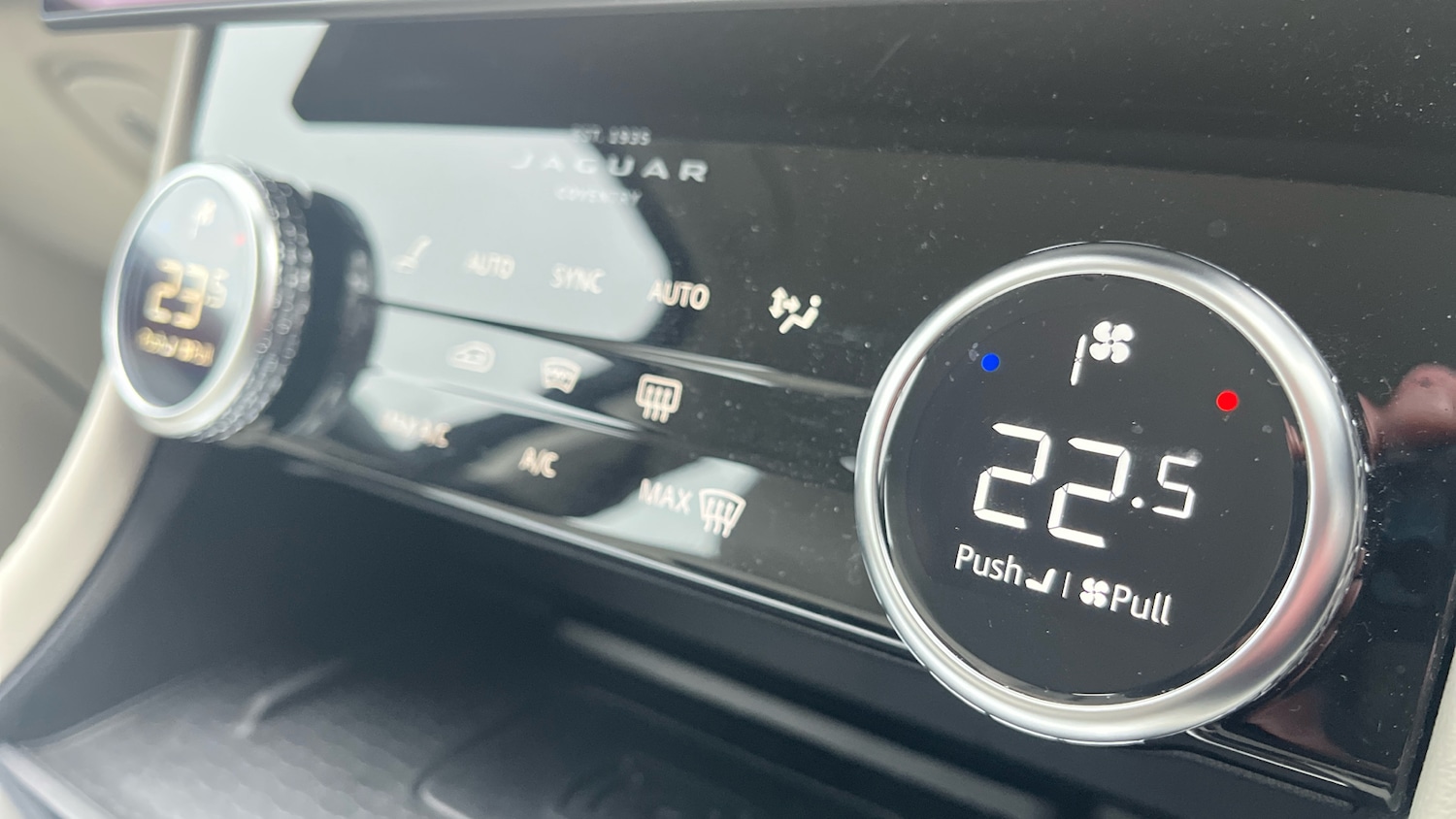 Used Jaguar F-Pace 2022 for sale - 77459648: Photo 34