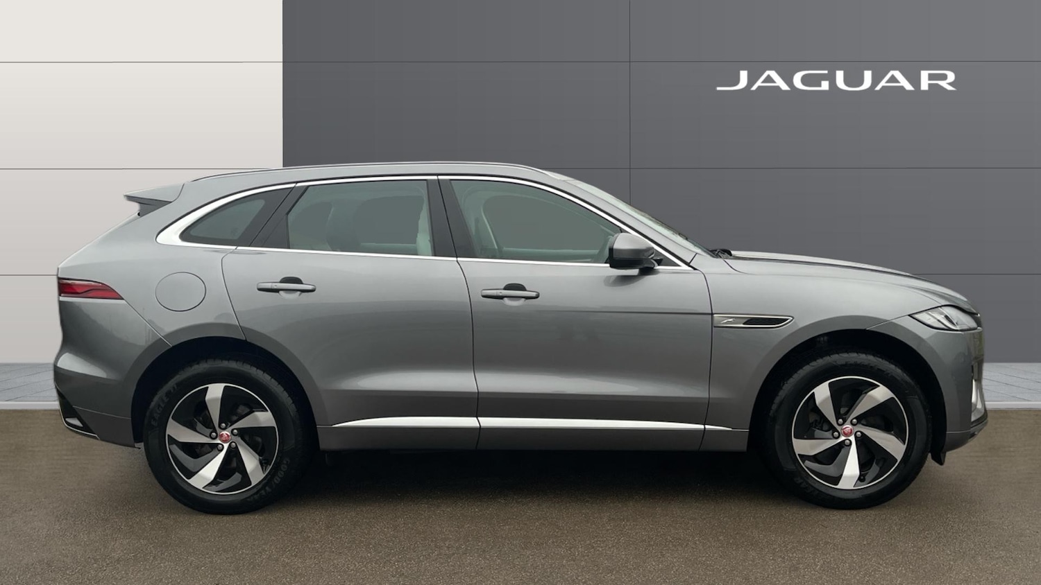 Used Jaguar F-Pace 2022 for sale - 77459648: Photo 5