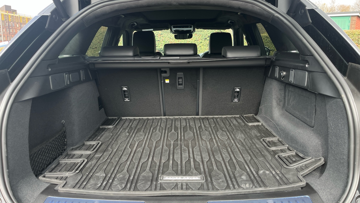 Used Land Rover Range Rover Velar 2025 for sale - 78066626: Photo 10