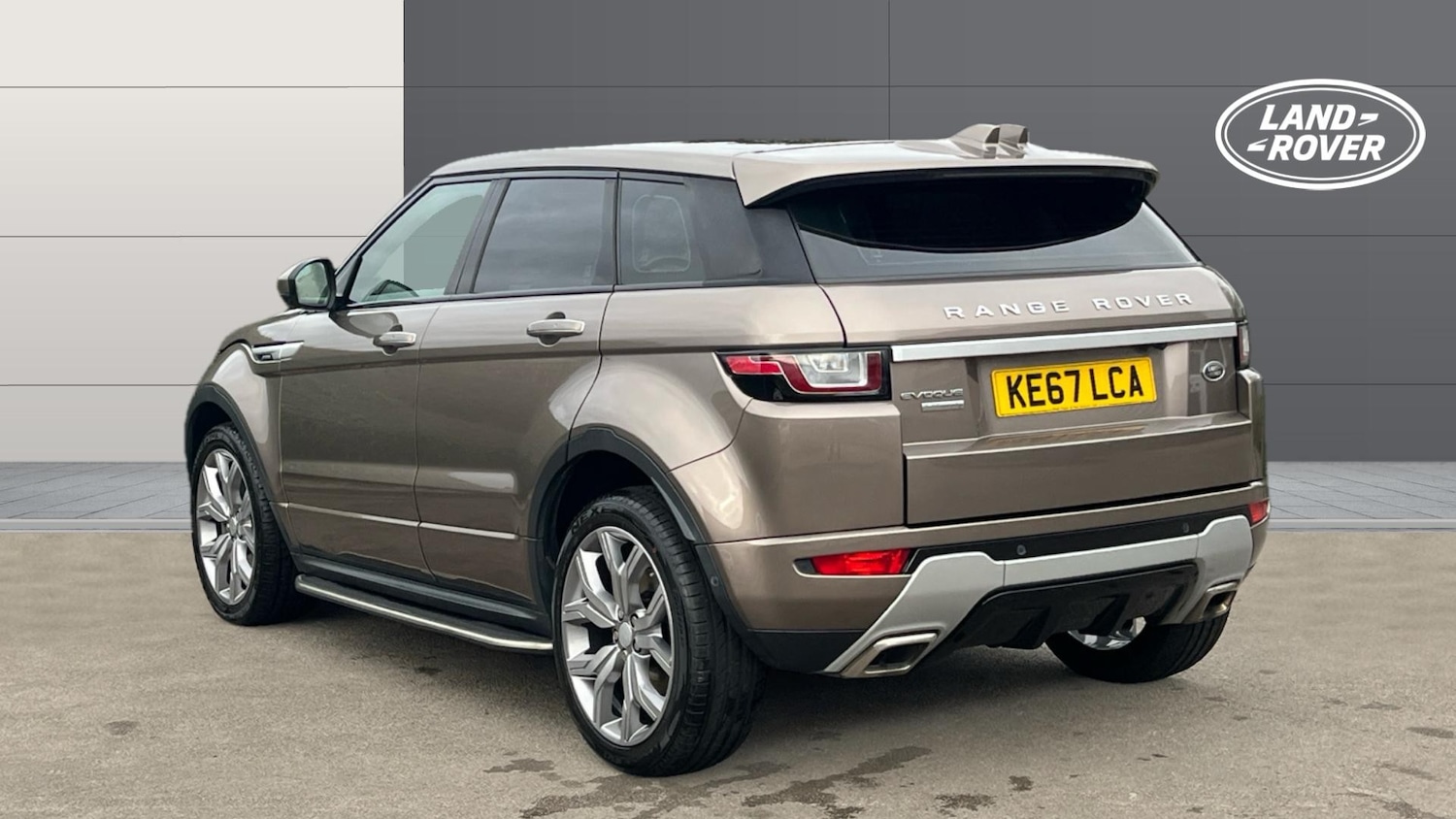Used Land Rover Range Rover Evoque 2017 for sale - 76480232: Photo 2