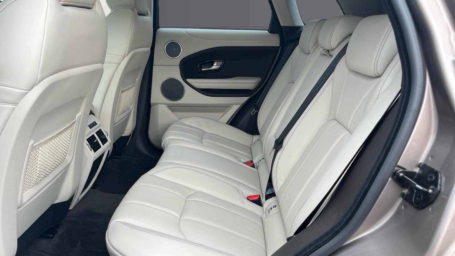 Used Land Rover Range Rover Evoque 2017 for sale - 76480232: Photo 4