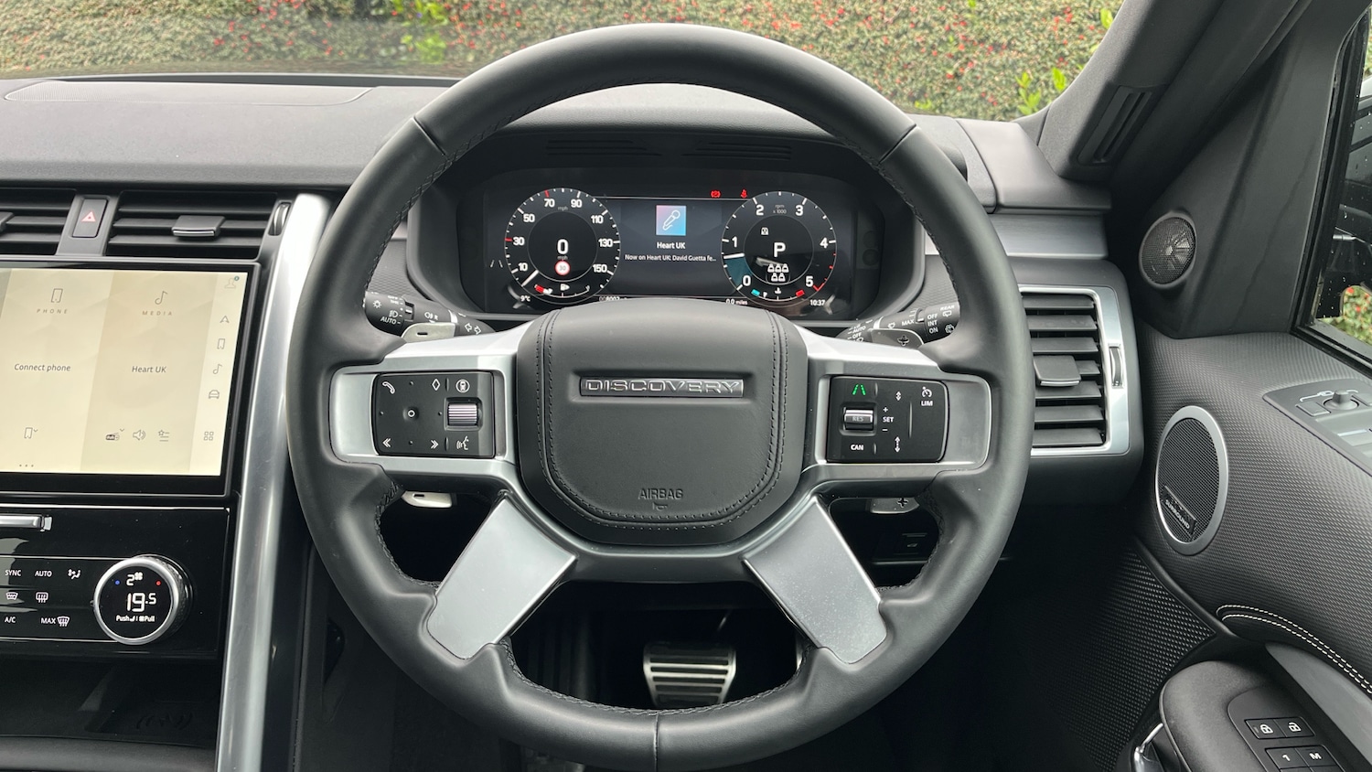 Used Land Rover Discovery 2025 for sale - 78000807: Photo 15