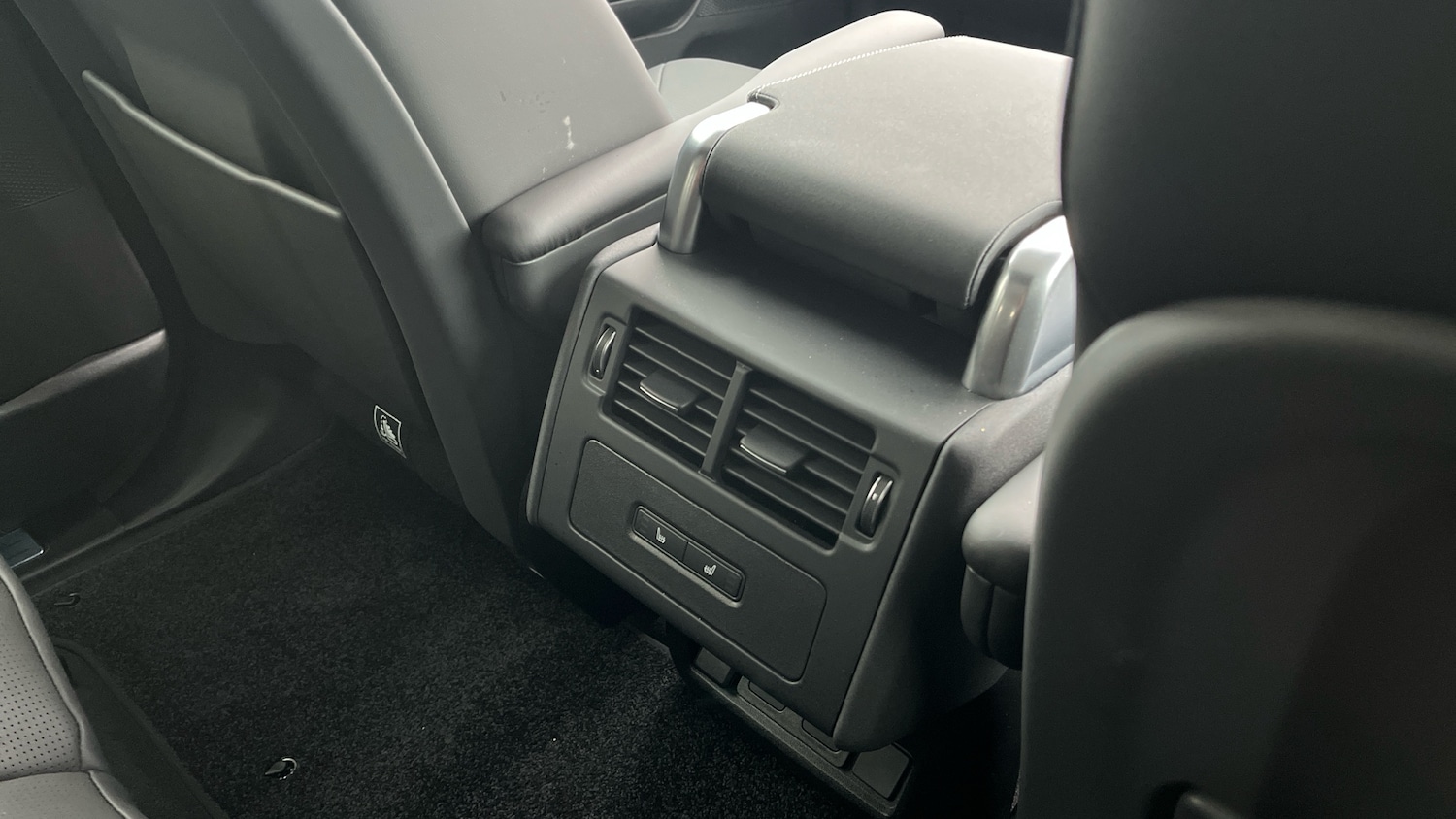 Used Land Rover Discovery 2025 for sale - 78000807: Photo 18