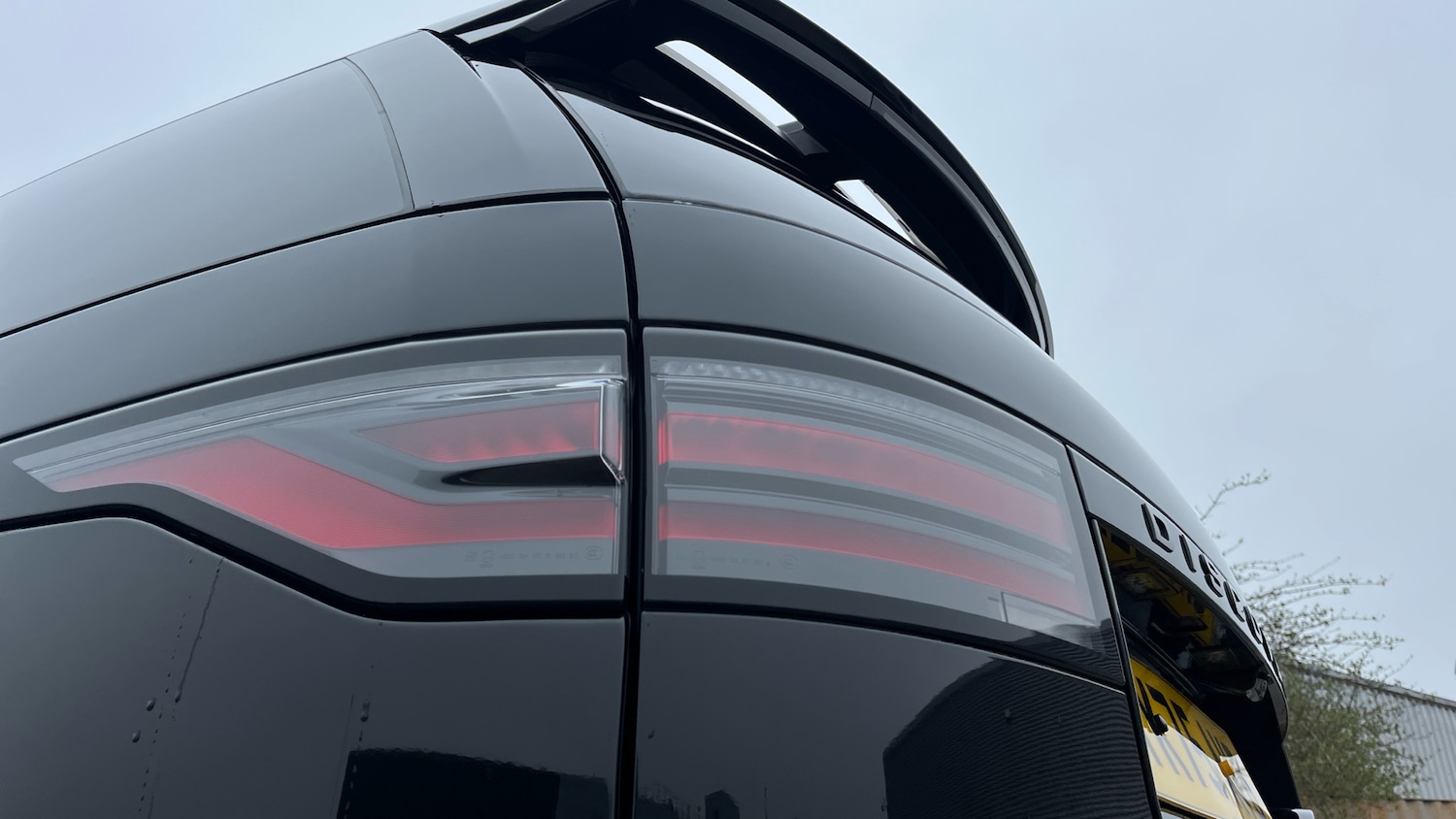 Used Land Rover Discovery 2025 for sale - 78000807: Photo 19