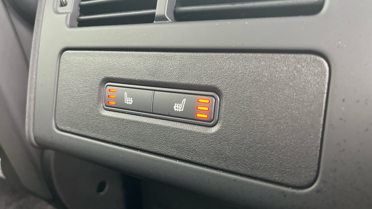 Used Land Rover Discovery 2025 for sale - 78000807: Photo 26