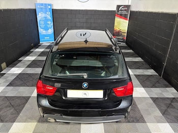 Used BMW 3 Series 2010 for sale - 77546911: Photo