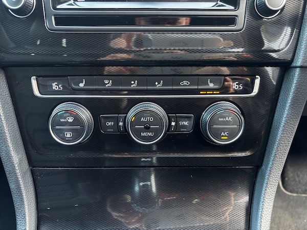 Used Volkswagen Golf 2014 for sale - 75764957: Photo 22