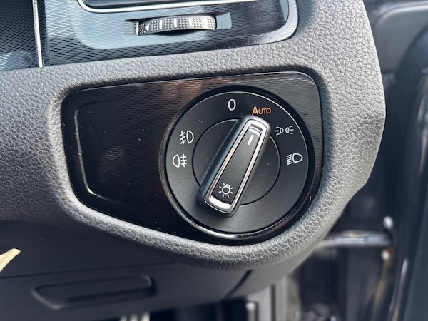 Used Volkswagen Golf 2014 for sale - 75764957: Photo 26