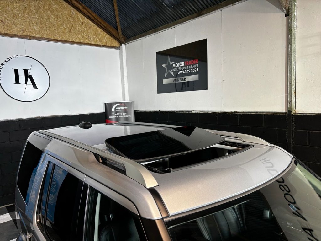 Used Land Rover Discovery 2016 for sale - 76617561: Photo 11