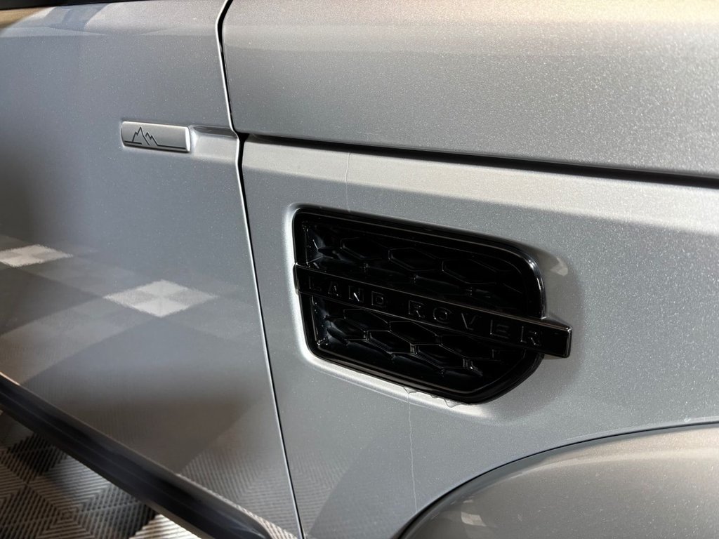 Used Land Rover Discovery 2016 for sale - 76617561: Photo 15