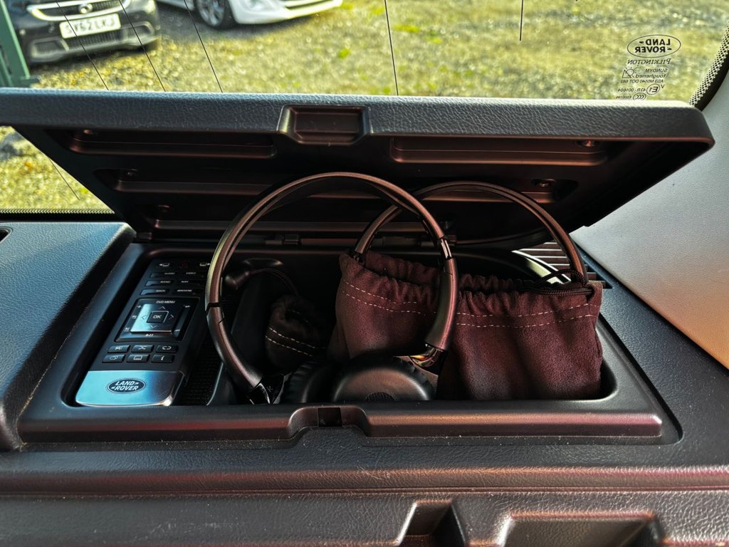 Used Land Rover Discovery 2016 for sale - 76617561: Photo 27