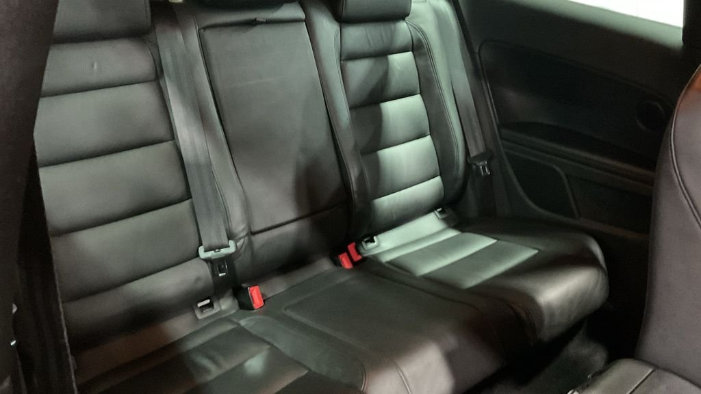 Used Volkswagen Golf 2010 for sale - 77442250: Photo 10