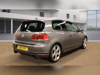 Used Volkswagen Golf 2011 for sale - 75403303: Photo