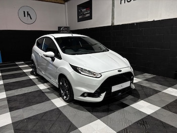 Used Ford Fiesta 2017 for sale - 75735508: Photo