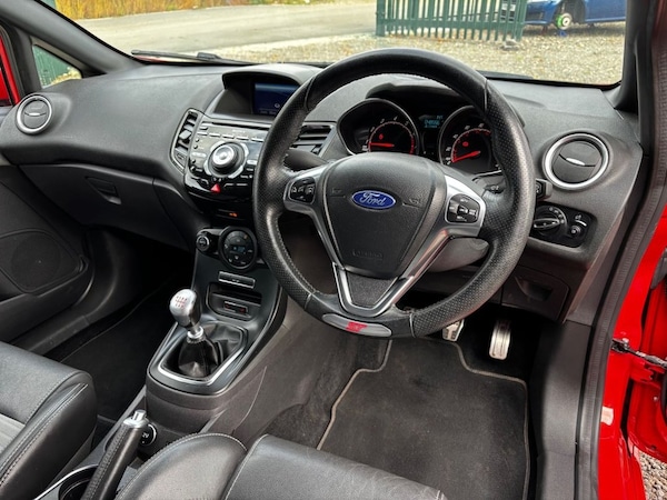 Used Ford Fiesta 2017 for sale - 76291528: Photo 23