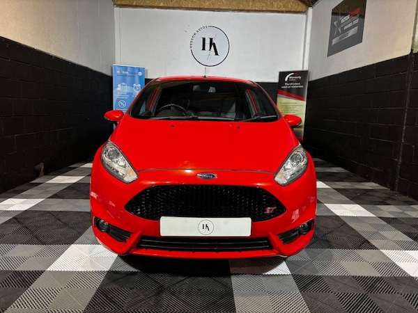 Used Ford Fiesta 2017 for sale - 76291528: Photo 7