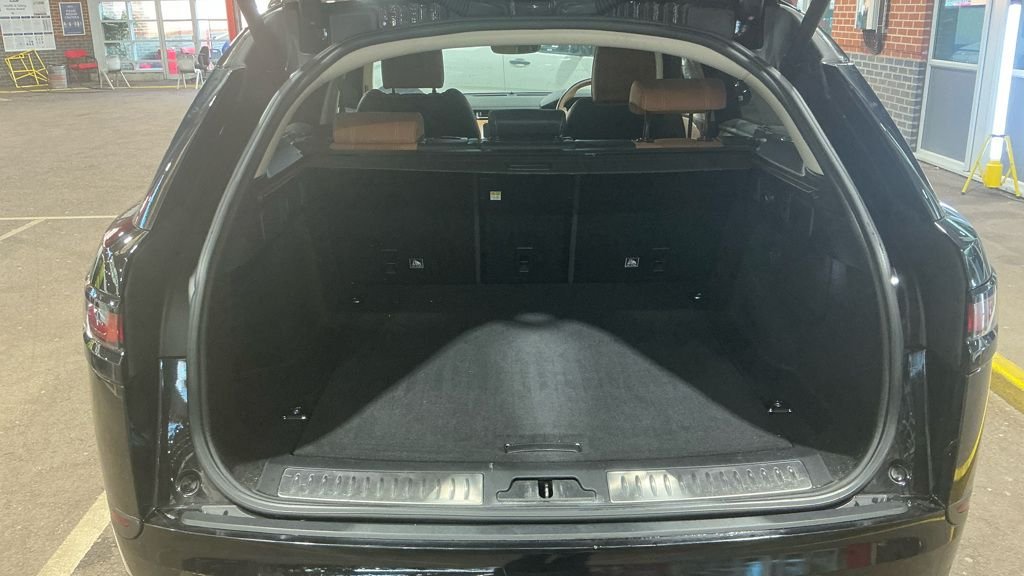 Used Land Rover Range Rover Velar 2019 for sale - 77153354: Photo 4