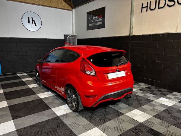 Used Ford Fiesta 2014 for sale - 76313089: Photo 6