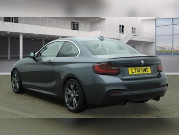 Used BMW 2 Series 2014 for sale - 75735503: Photo