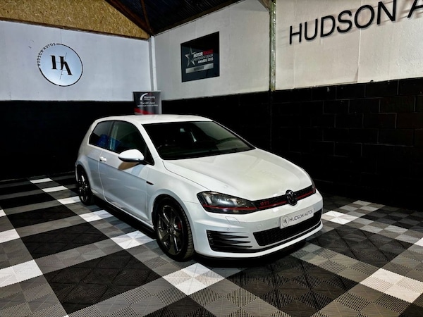 Used Volkswagen Golf 2013 for sale - 76074088: Photo 1