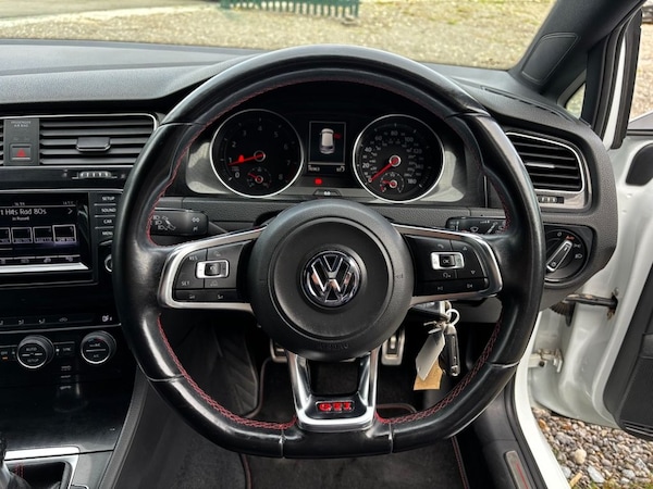 Used Volkswagen Golf 2013 for sale - 76074088: Photo 22