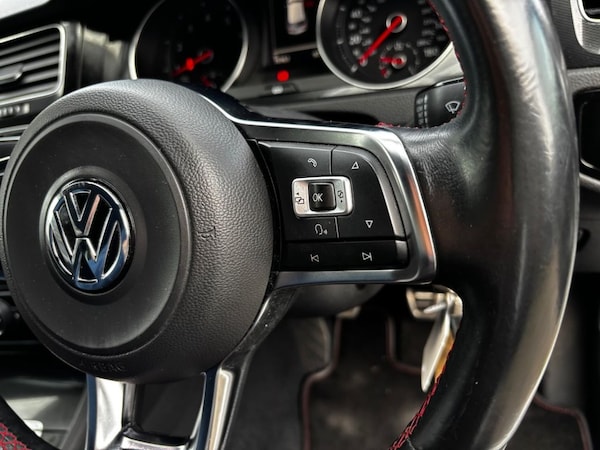 Used Volkswagen Golf 2013 for sale - 76074088: Photo 29