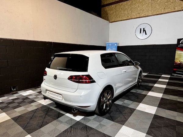 Used Volkswagen Golf 2013 for sale - 76074088: Photo 2