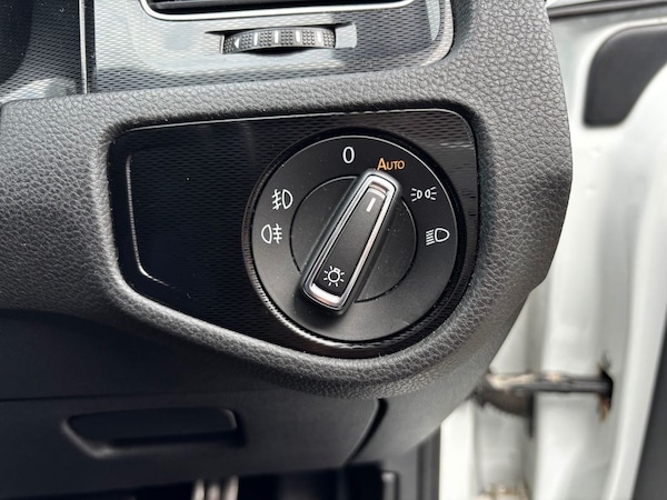 Used Volkswagen Golf 2013 for sale - 76074088: Photo 30