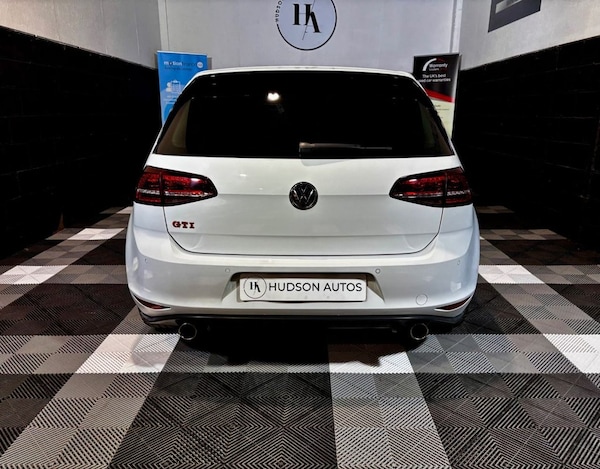 Used Volkswagen Golf 2013 for sale - 76074088: Photo 3