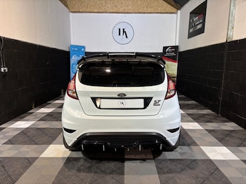 Used Ford Fiesta 2013 for sale - 79178726: Photo