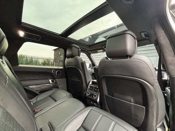 Used Land Rover Range Rover Sport 2020 for sale - 76154506: Photo 30