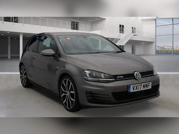 Volkswagen - Golf