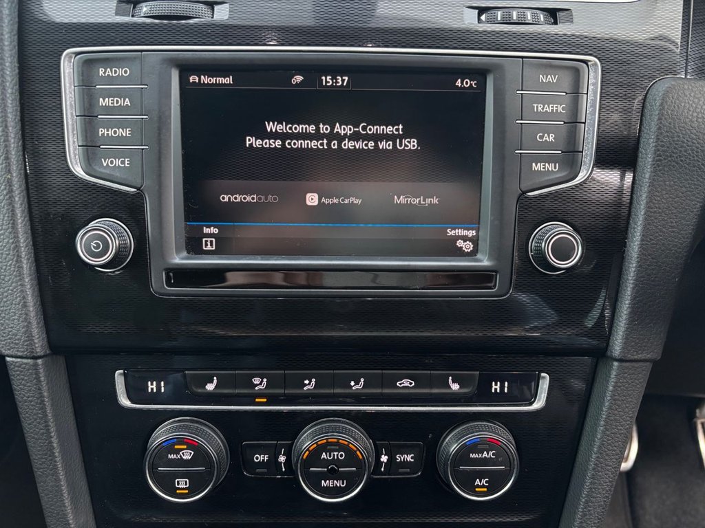 Used Volkswagen Golf 2017 for sale - 76617460: Photo 25