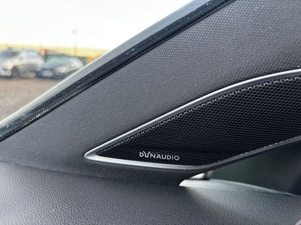 Used Volkswagen Golf 2017 for sale - 76617460: Photo 29